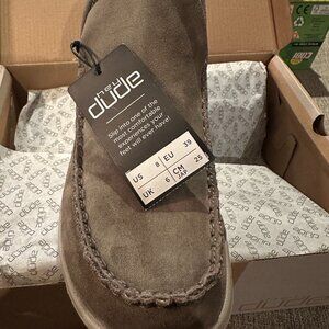 HEY DUDE DENNY SUEDE 8 NIB